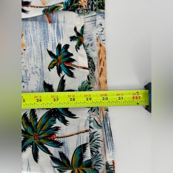 Pineapple Connection Men's Hawaiian Shirt - Picture 11 of 13